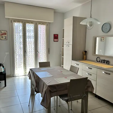 S-house
