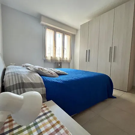 S-house